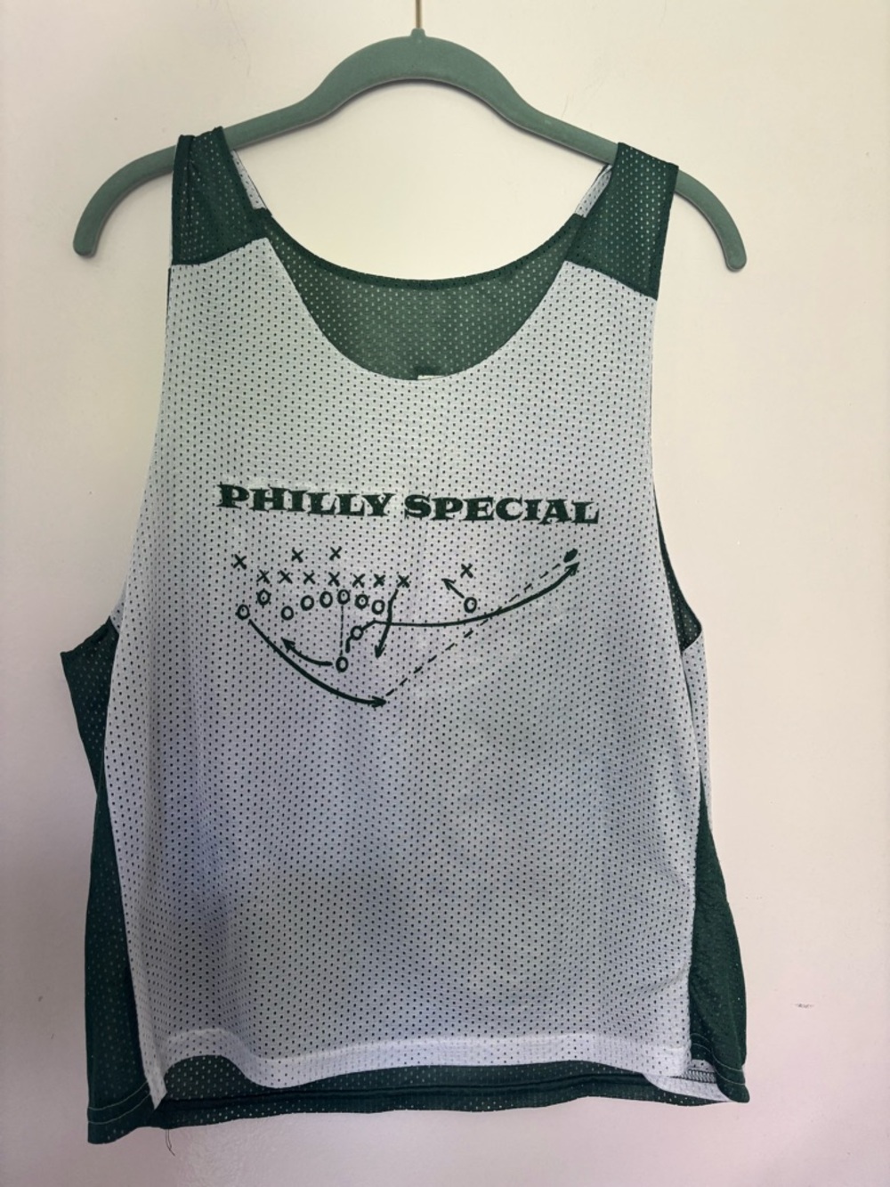 Gildan Green and White 'Philly Special' Mesh Athletic Tank - Picture 4 of 5